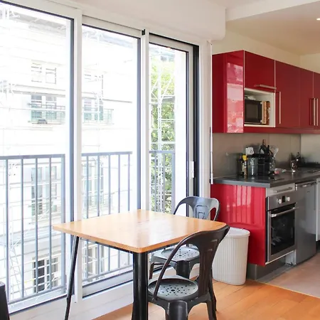 Charming 23 M Studio With Balcony - Sacre Coeur-3